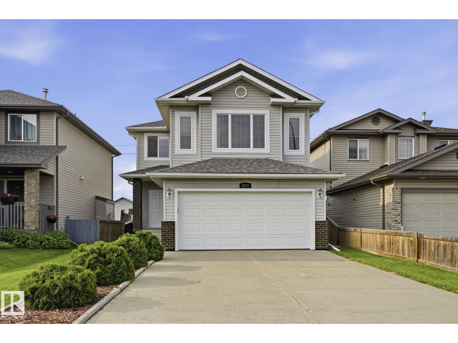 5420 162b Av Nw Property Photo 2