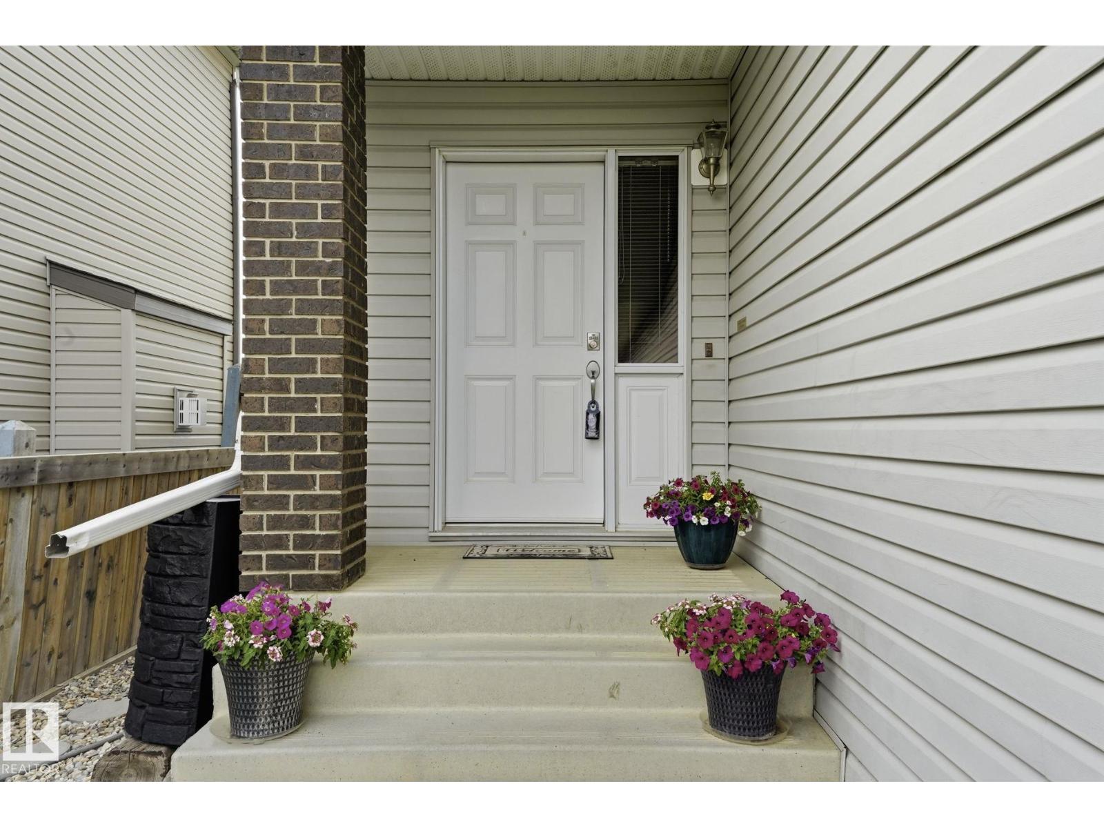 5420 162b Av Nw Property Photo 3