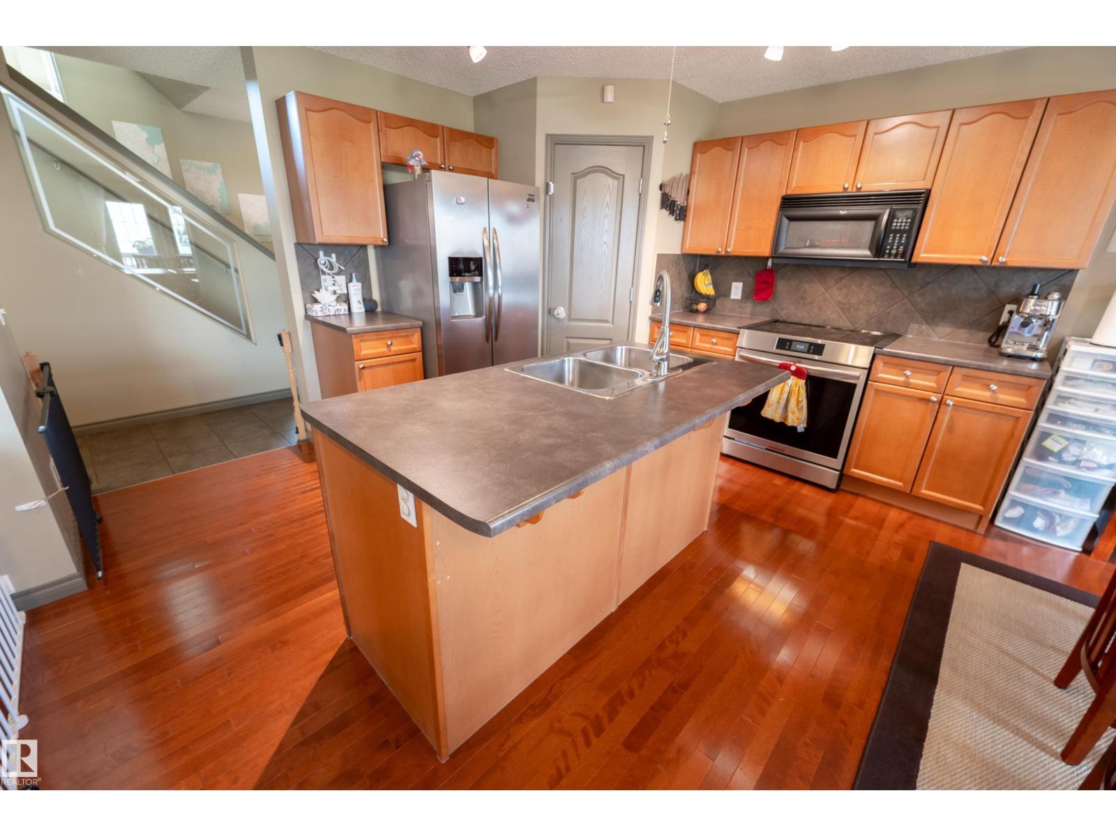 5420 162b Av Nw Property Photo 5