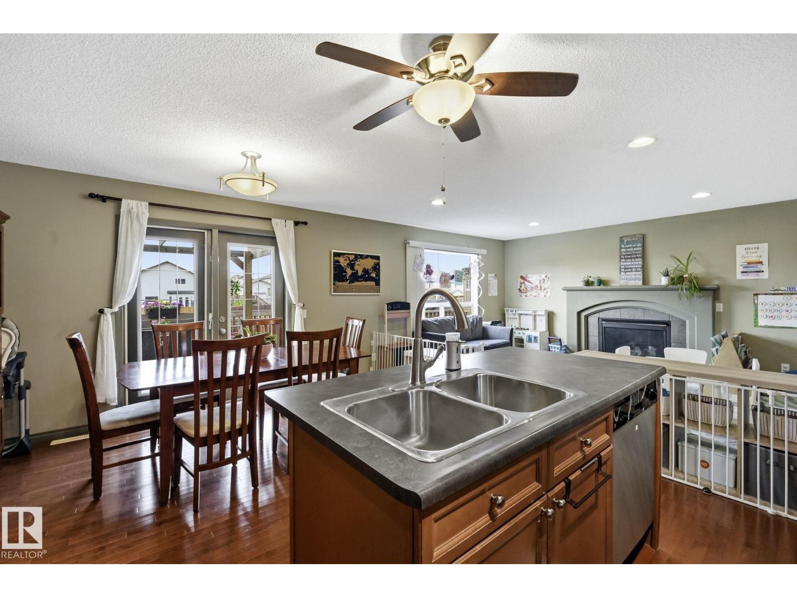 5420 162b Av Nw Property Photo 8