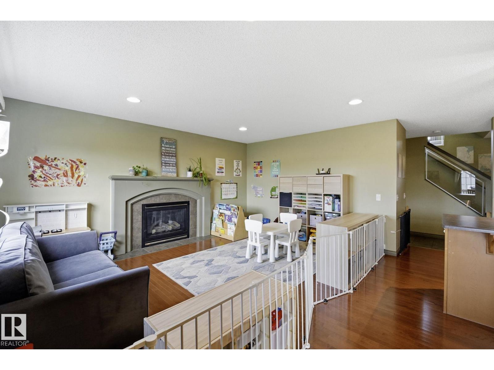 5420 162b Av Nw Property Photo 9