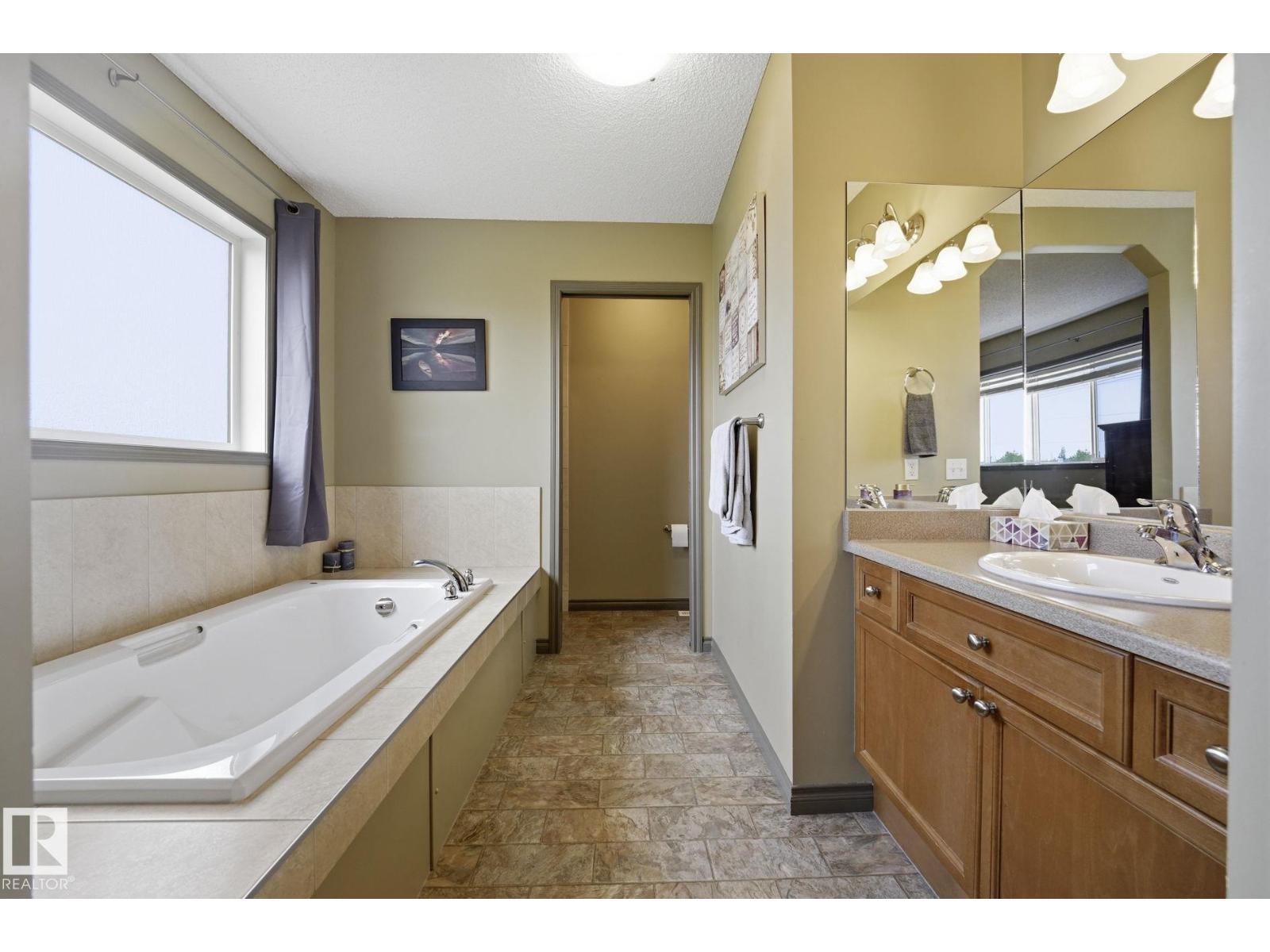 5420 162b Av Nw Property Photo 22