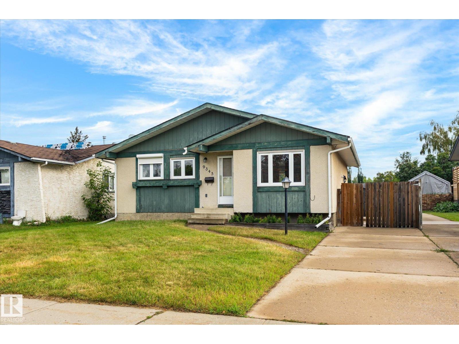 9345 79 ST Property Photo 1