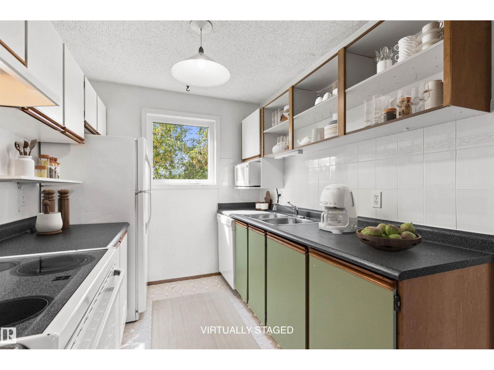 #301 9505 77 Av Nw Property Photo 12