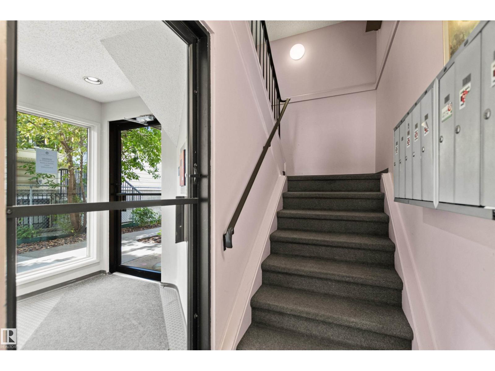 #301 9505 77 Av Nw Property Photo 54