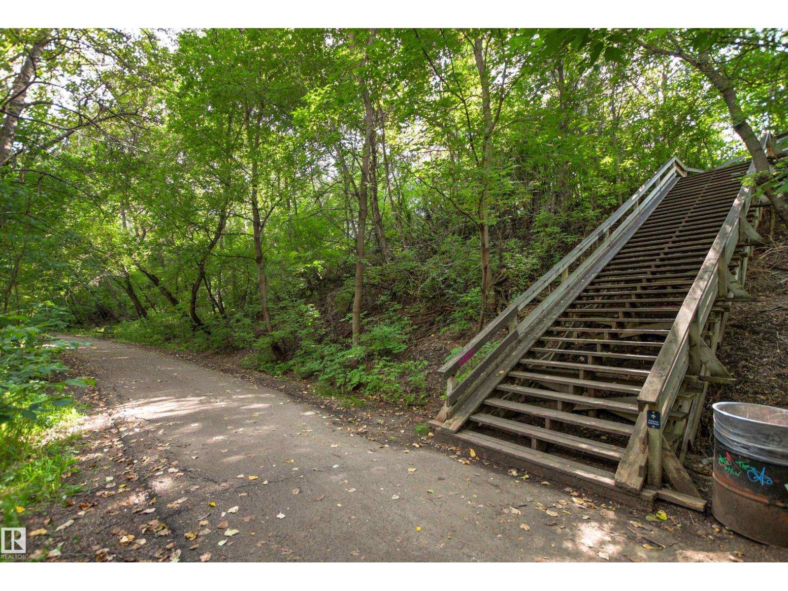 #301 9505 77 Av Nw Property Photo 63