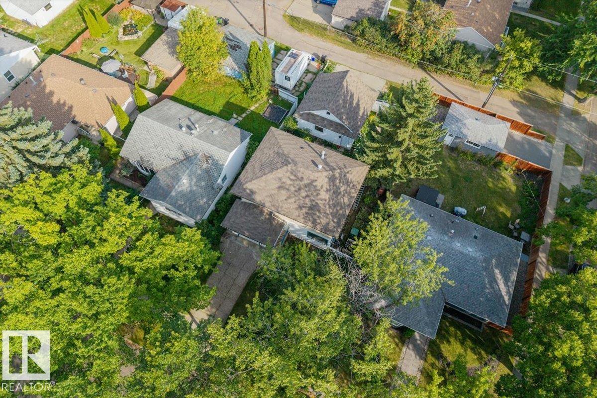 14608 93 Av Nw Nw Property Photo 4