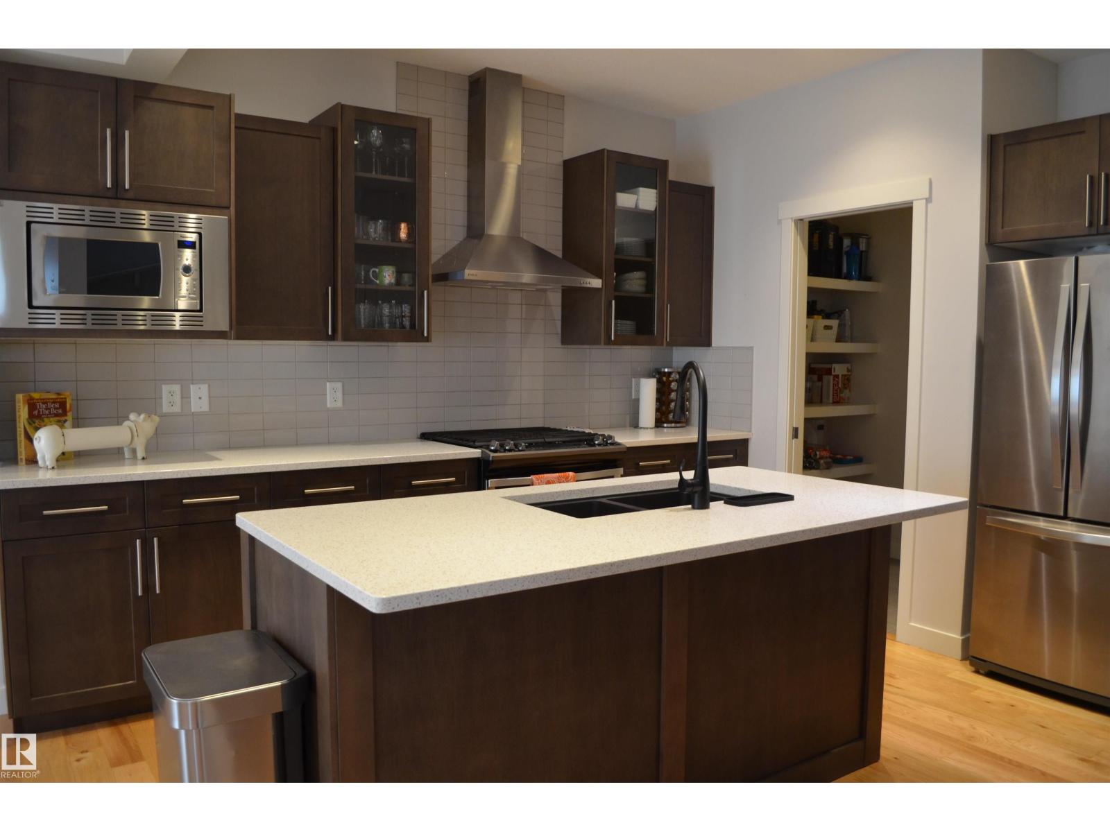 20745 99a Av Nw Property Photo 9