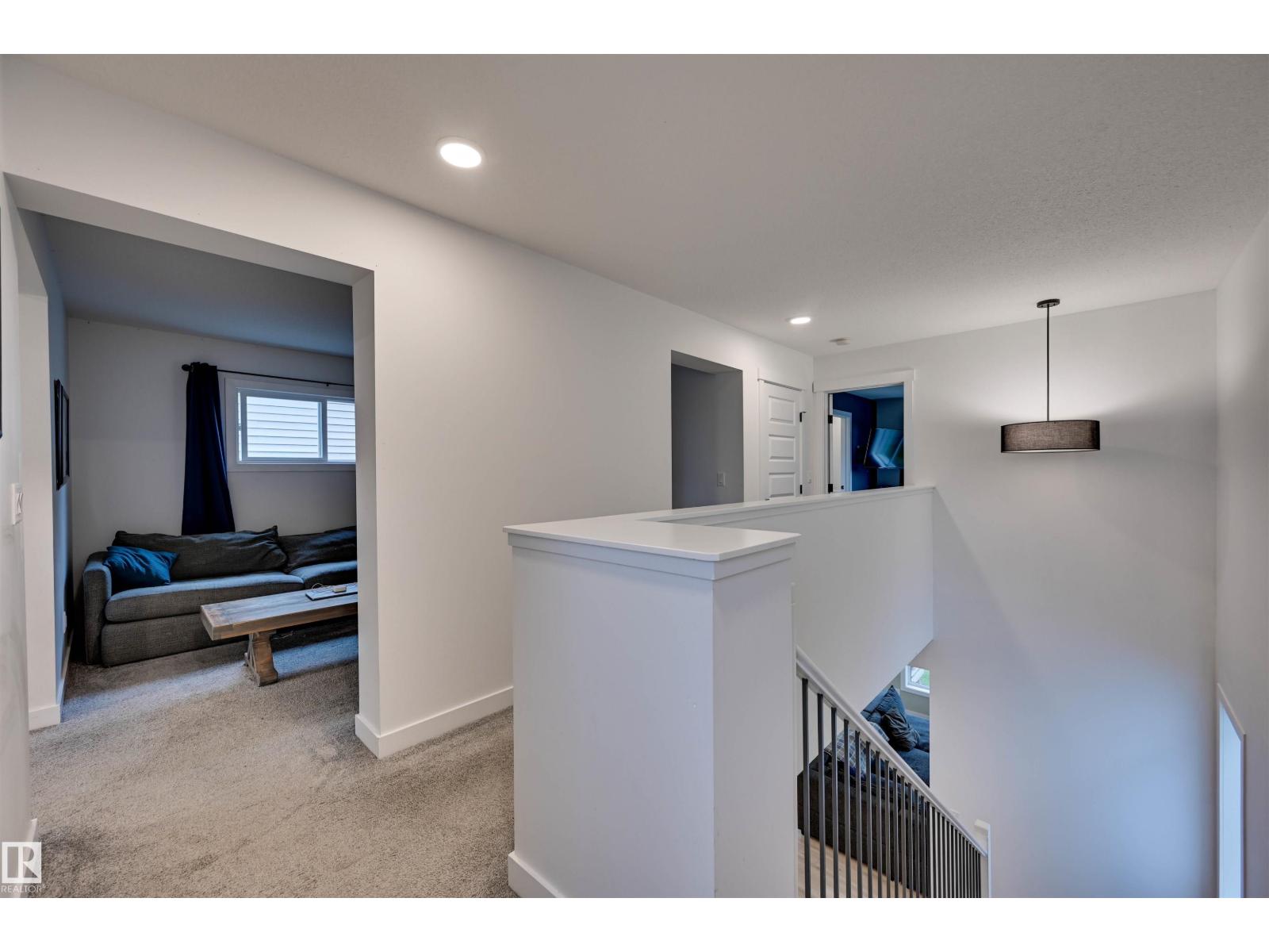 662 Astoria Wy Property Photo 19