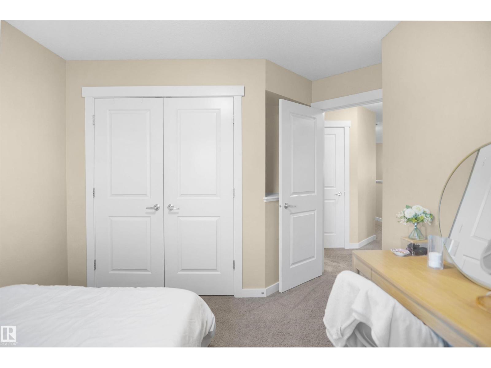 7812 18 Av Sw Property Photo 48