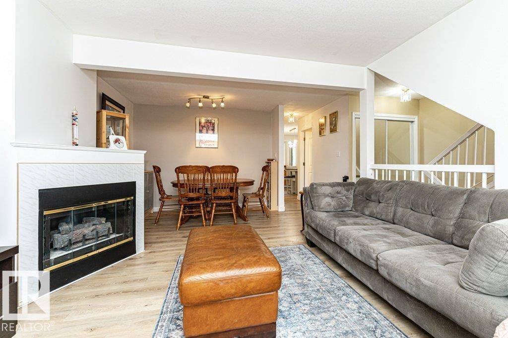 9787 176 St Nw Property Photo 7