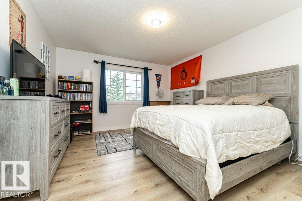 9787 176 St Nw Property Photo 18