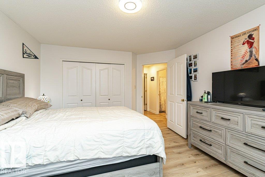 9787 176 St Nw Property Photo 20