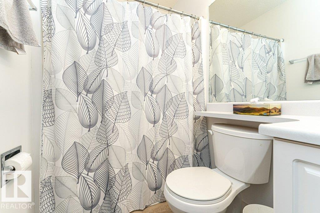 9787 176 St Nw Property Photo 21