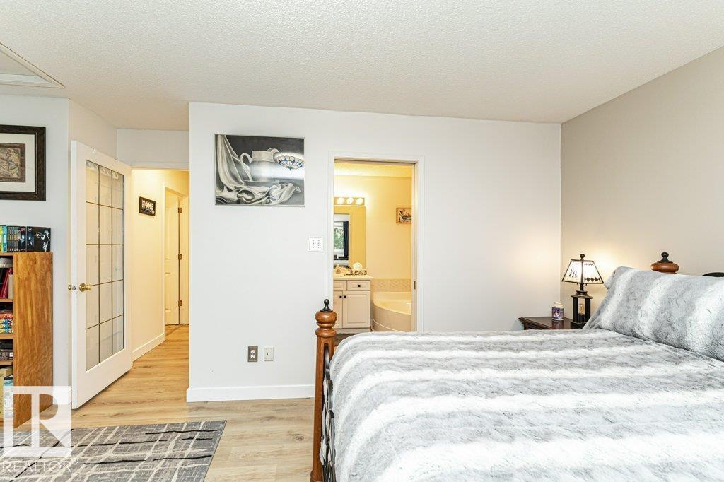 9787 176 St Nw Property Photo 26