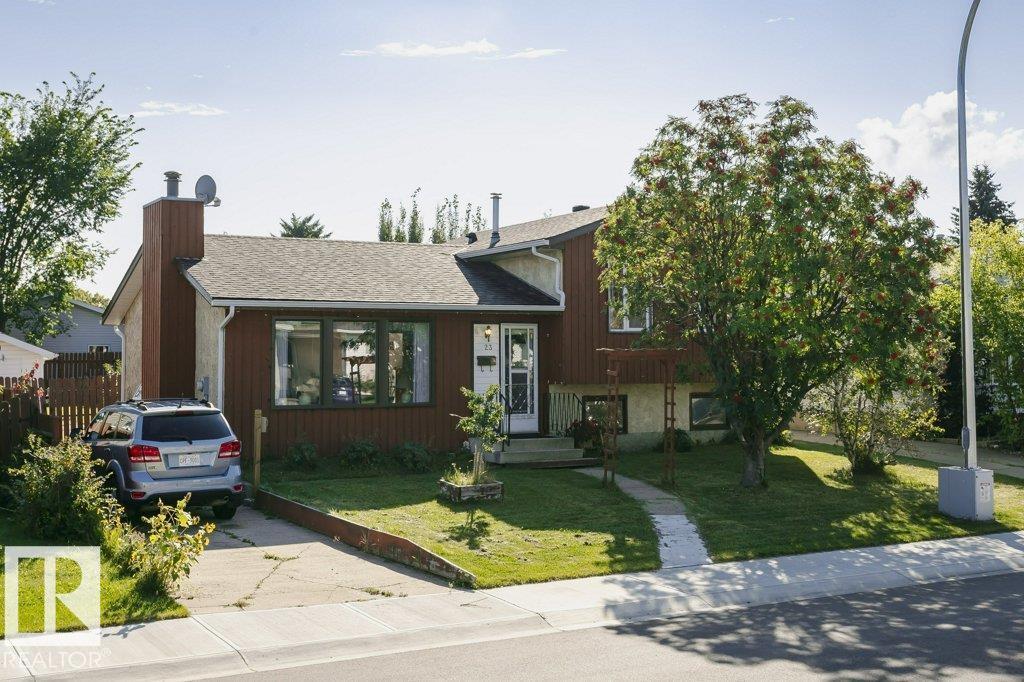 23 Hughes Rd Nw Property Photo 1