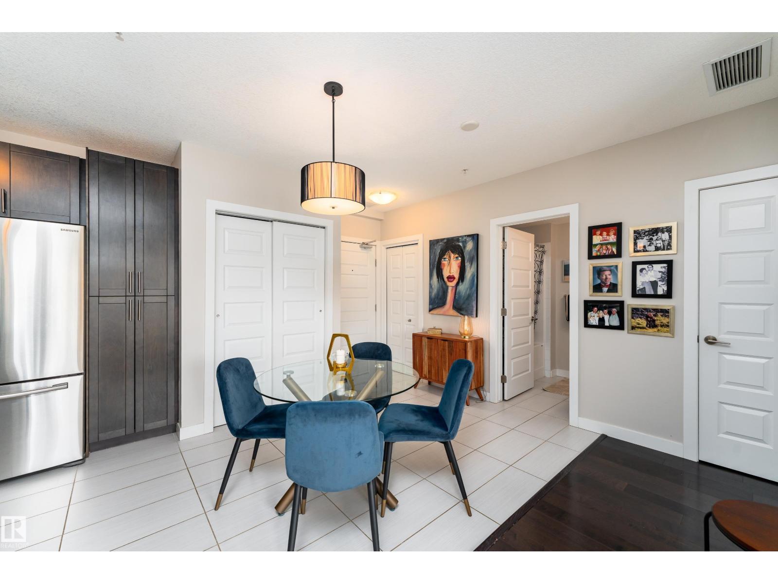 #203 5151 Windermere Bv Sw Property Photo 8