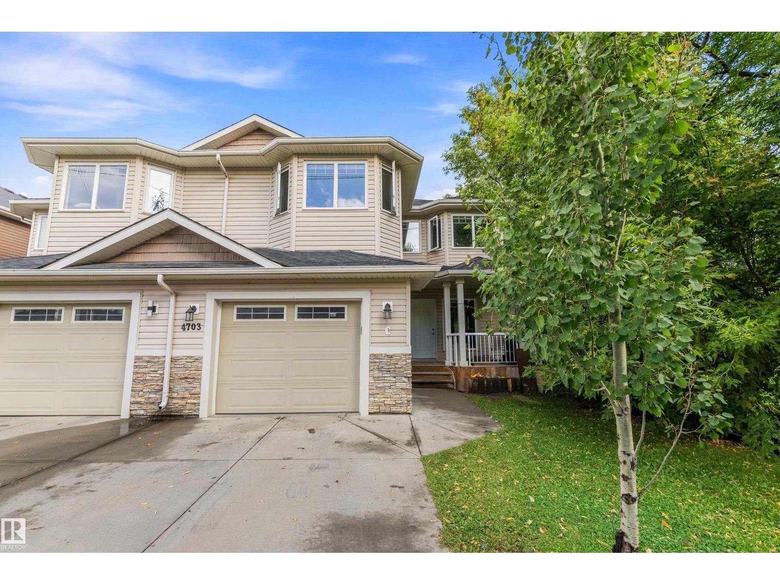 #C 4703 49 AV Property Photo 1