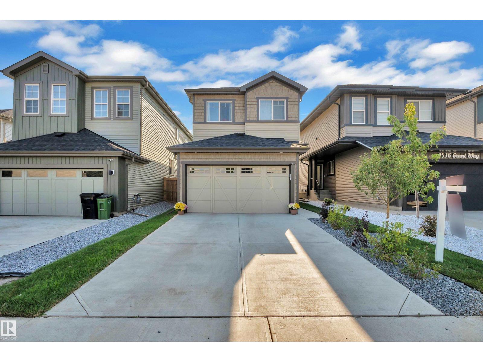 1538 Grant Wy Nw Property Photo 1