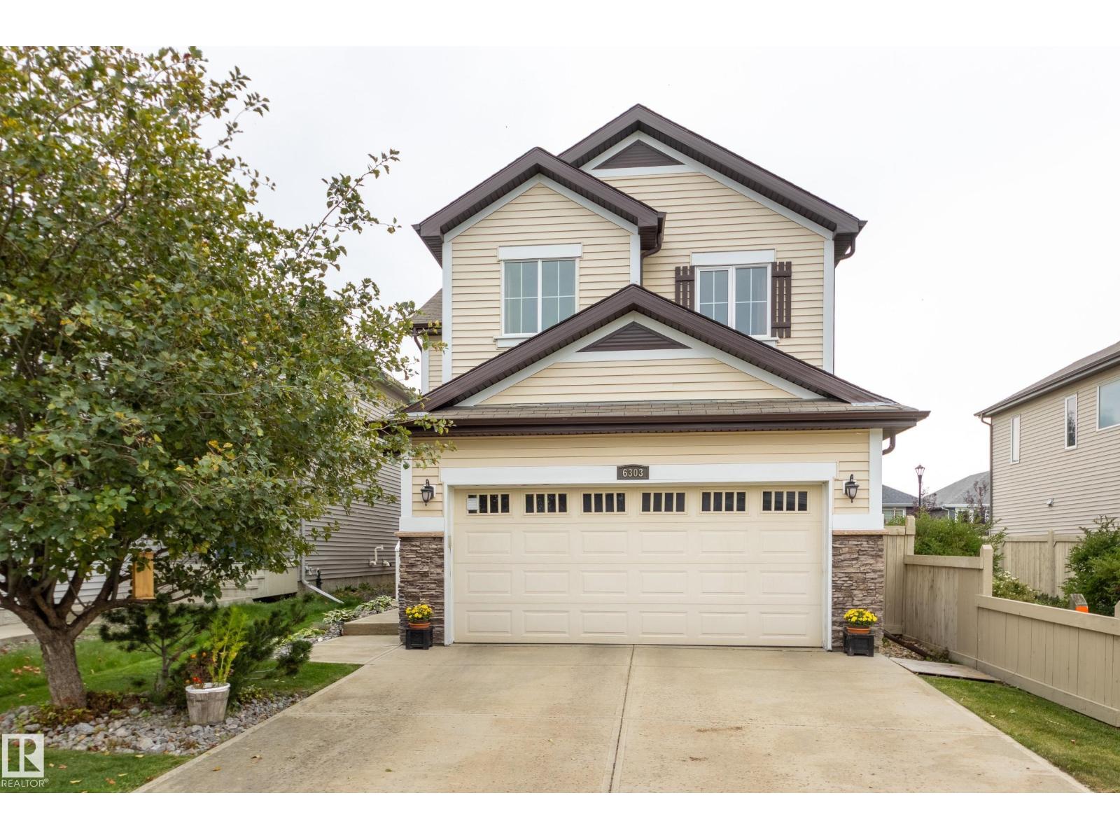 6303 18 AV SW Property Photo 1