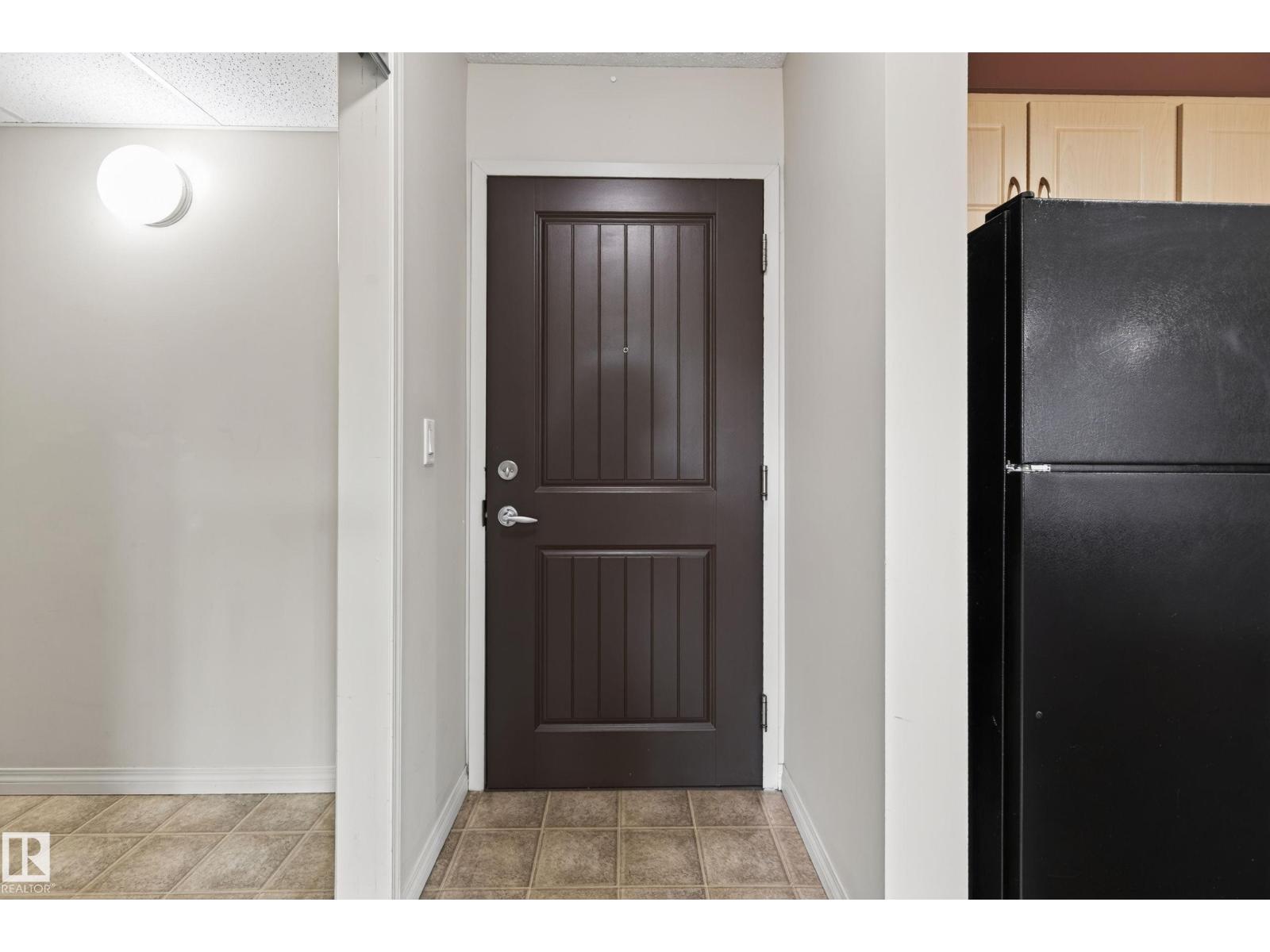 E4507703 Property Photo 2