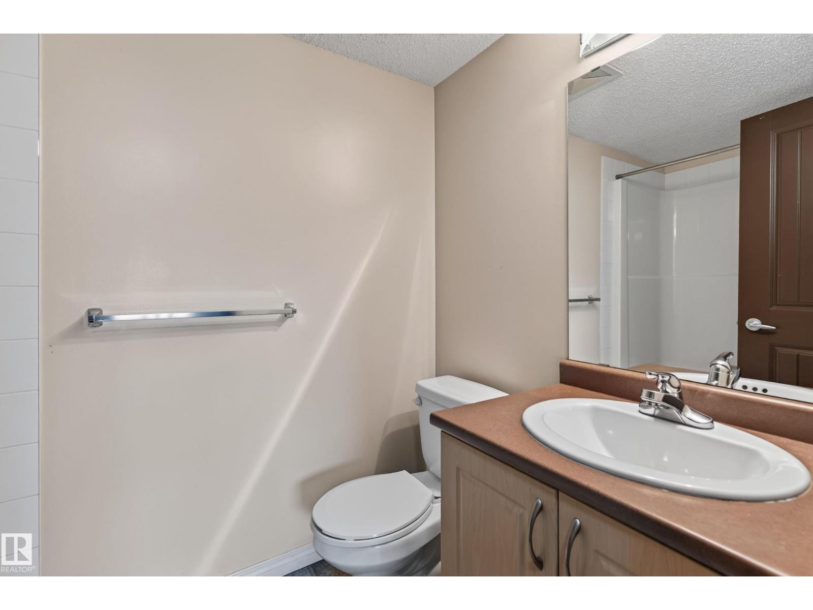 E4507703 Property Photo 17