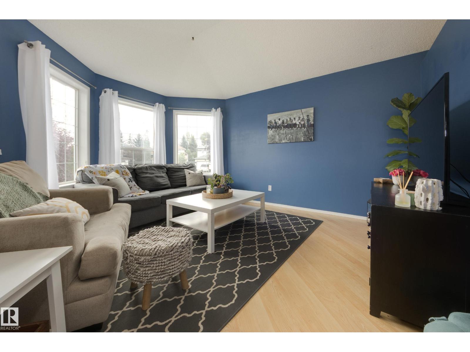 72 Foxboro Tc Property Photo 6