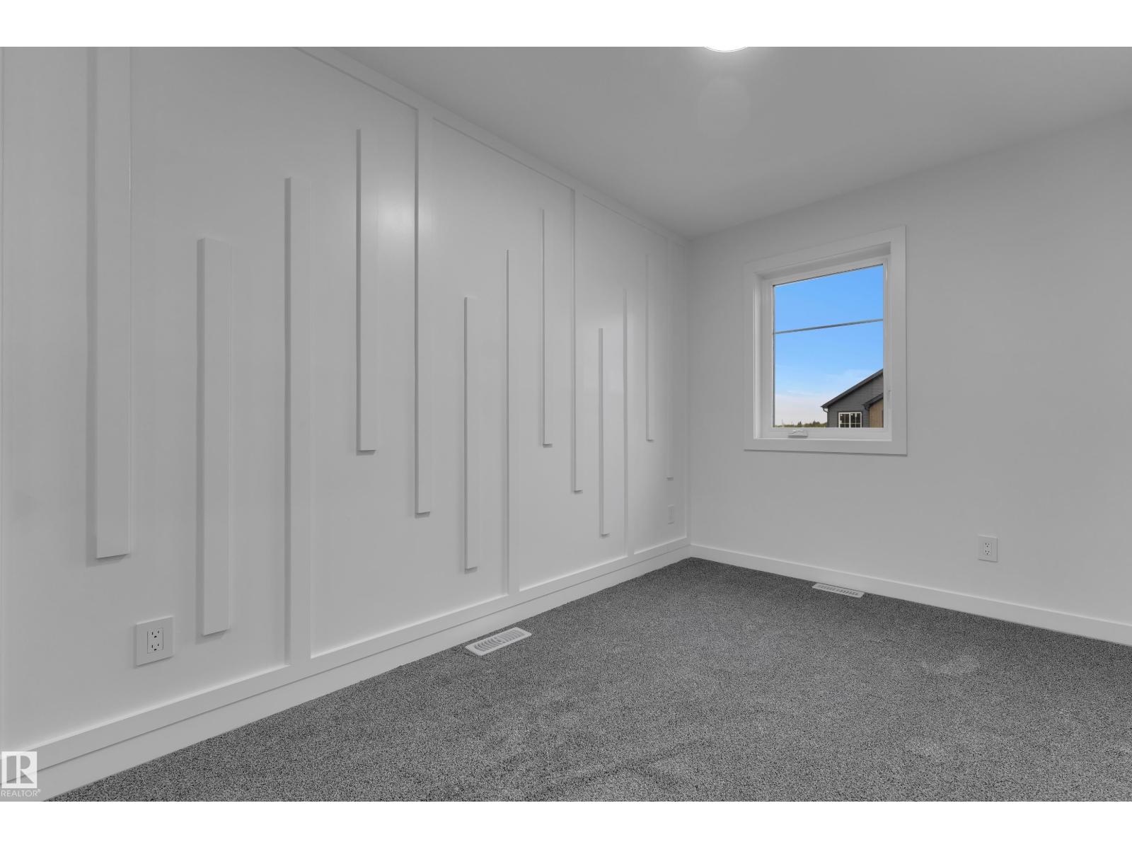 265 Falcon Cr Property Photo 17