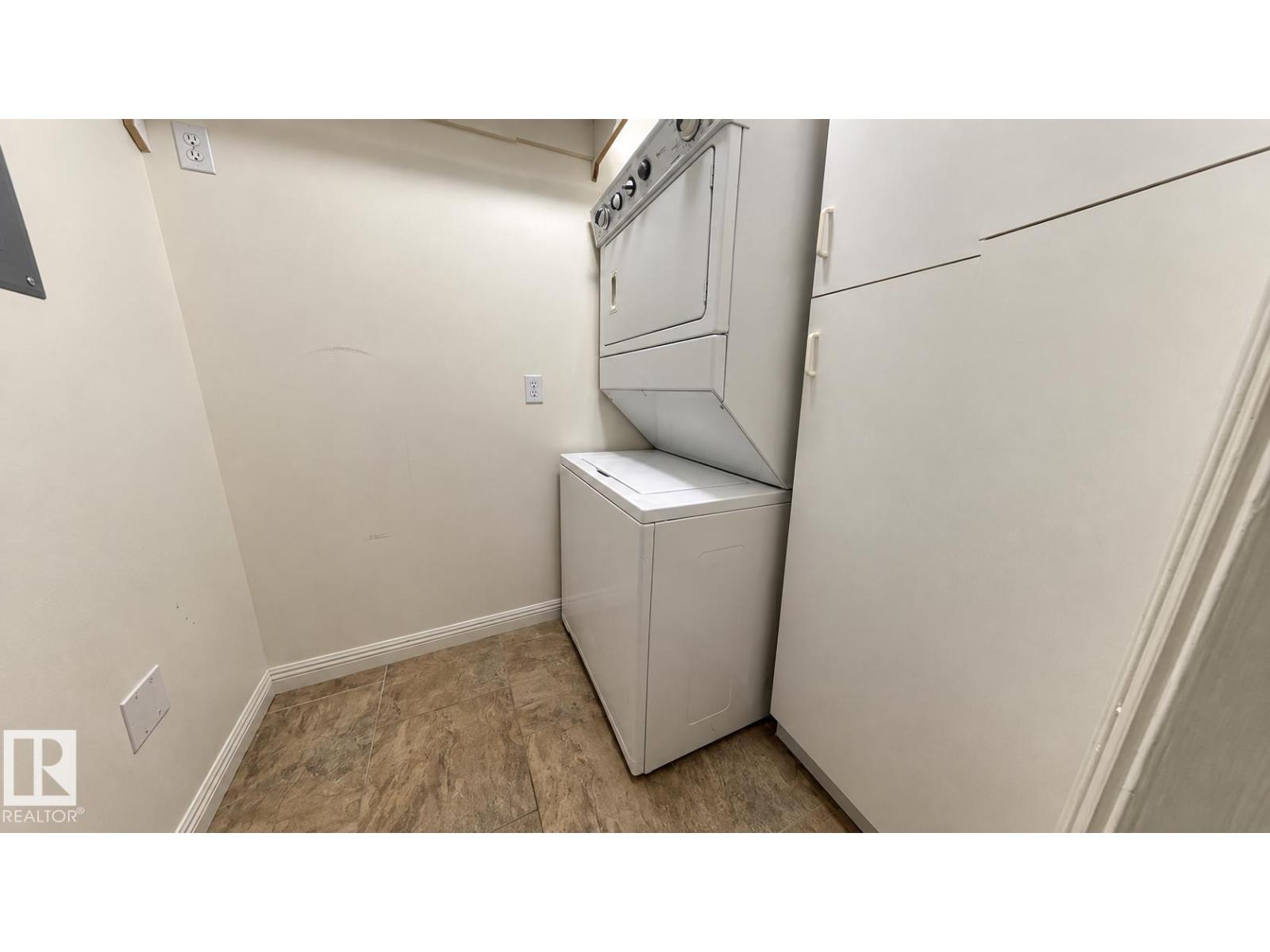 #18 9926 80 Av Nw Property Photo 14