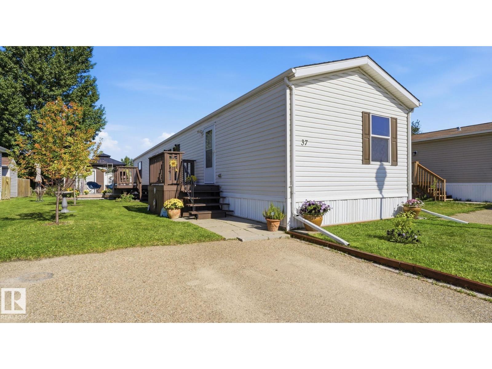 37 Midland Rd Property Photo 1