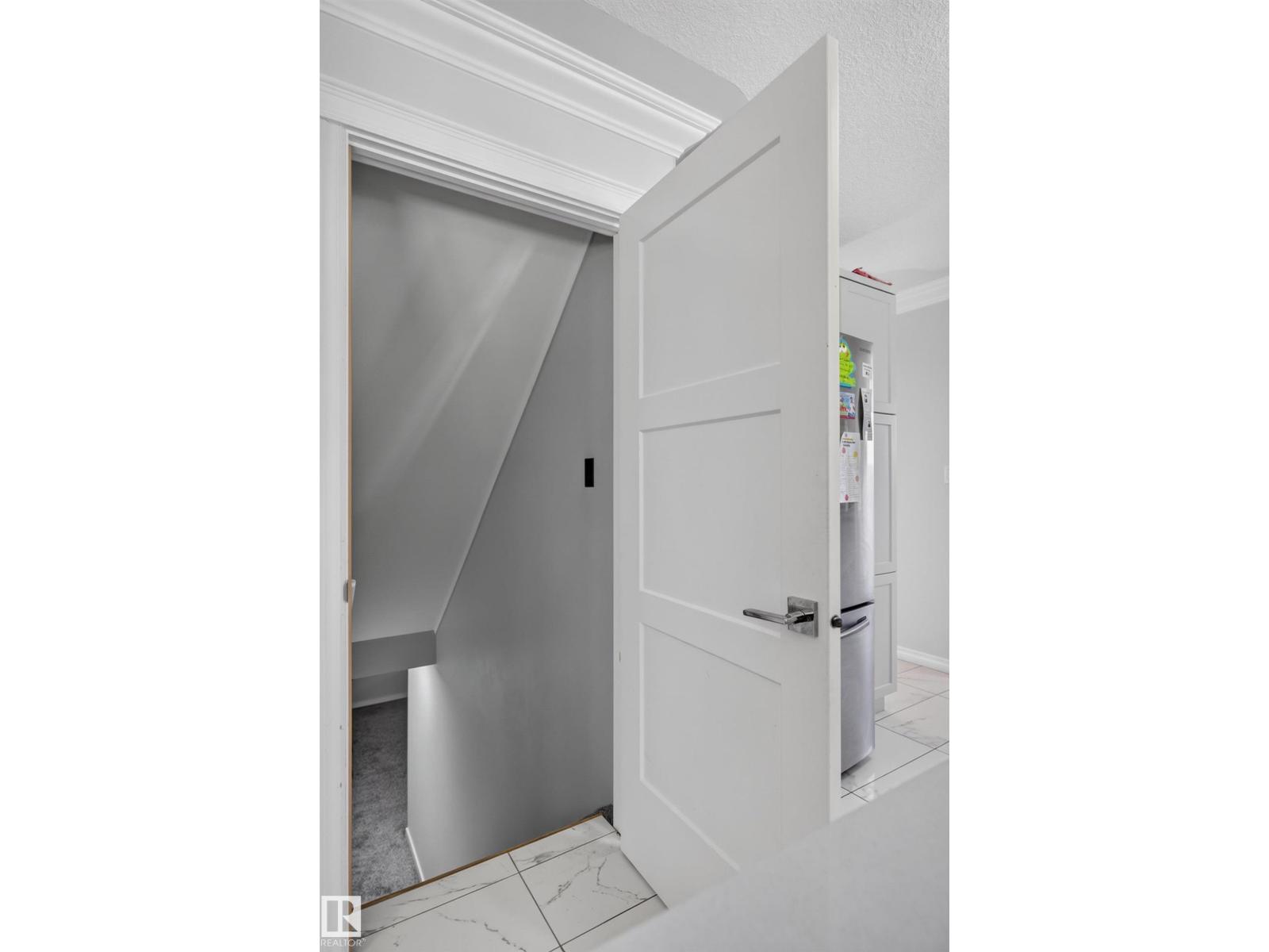 8632 184 St Nw Property Photo 42