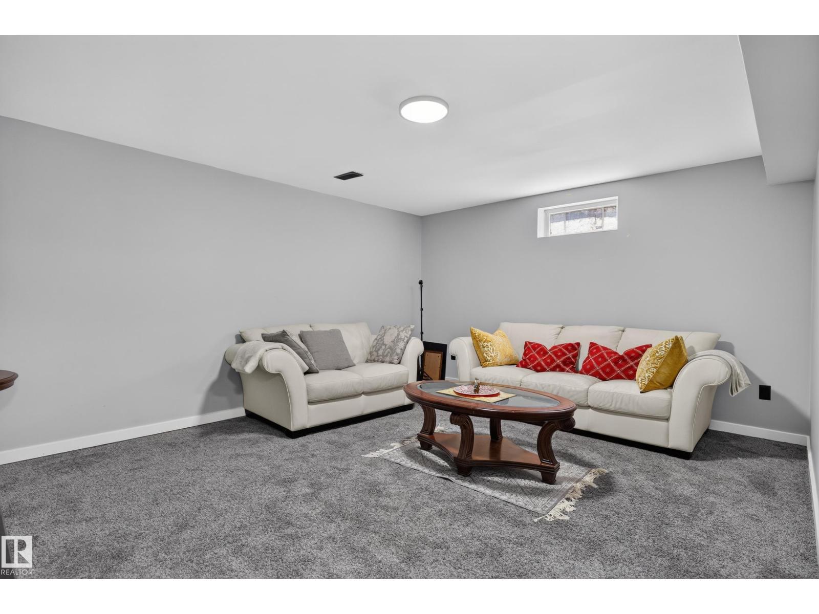 8632 184 St Nw Property Photo 43