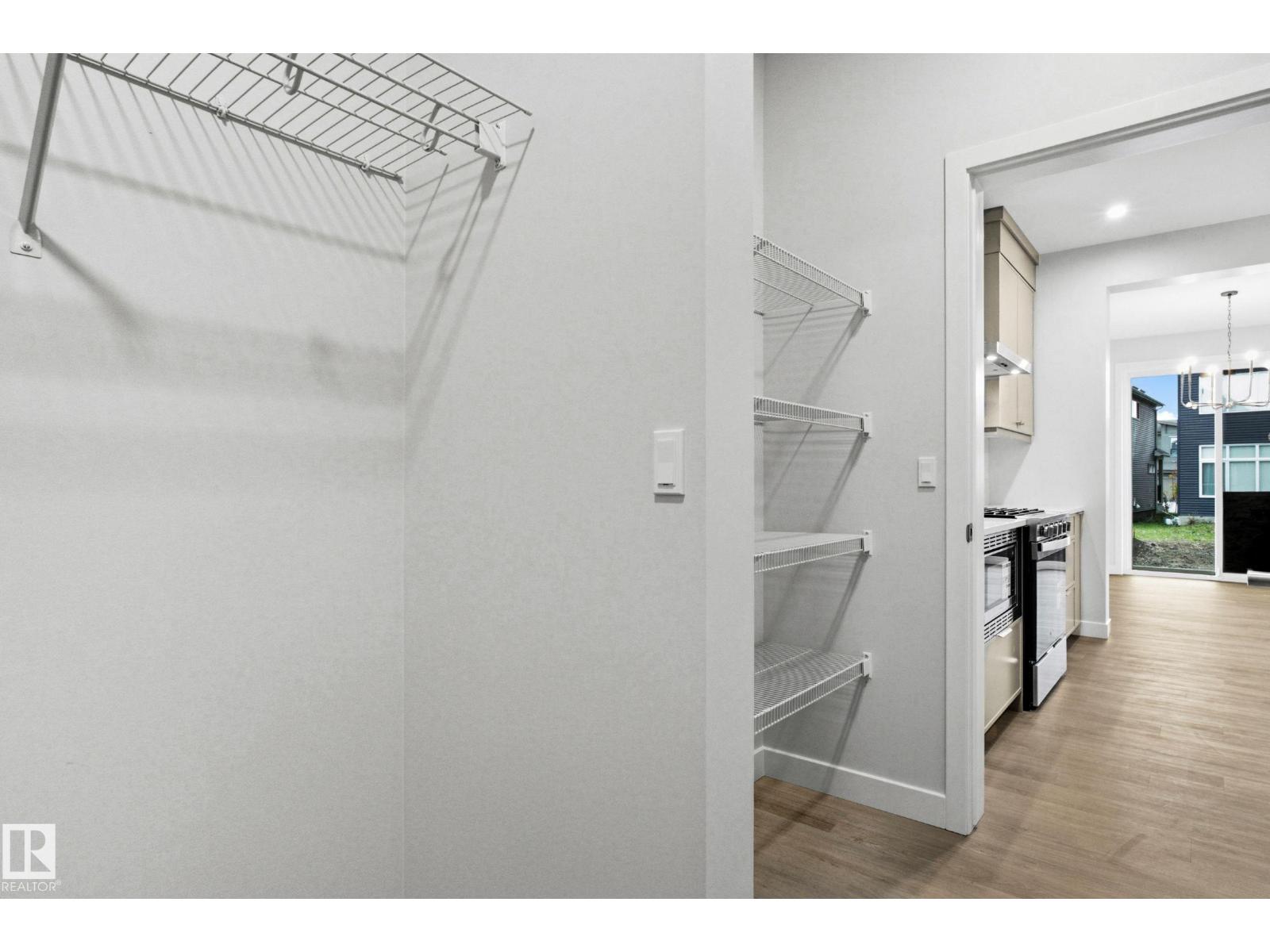 2372 Muckleplum Wy Sw Property Photo 2