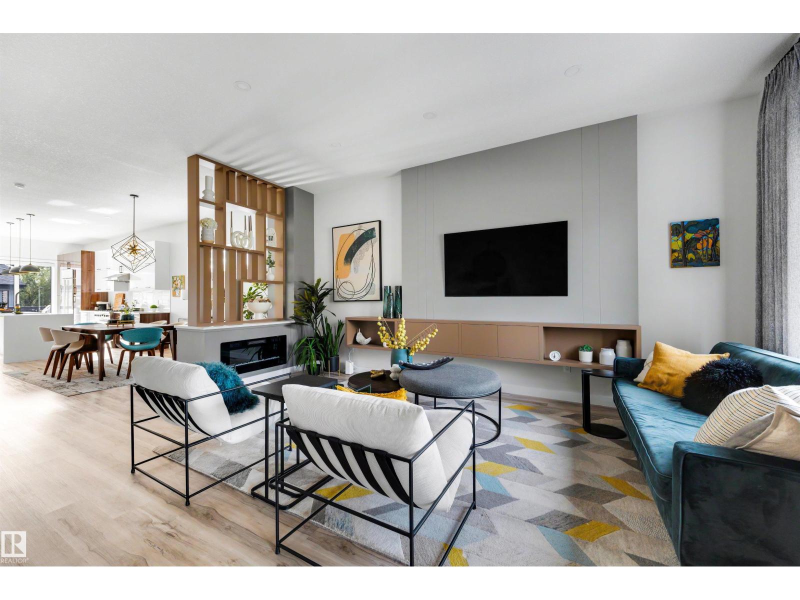 10948 118 ST NW