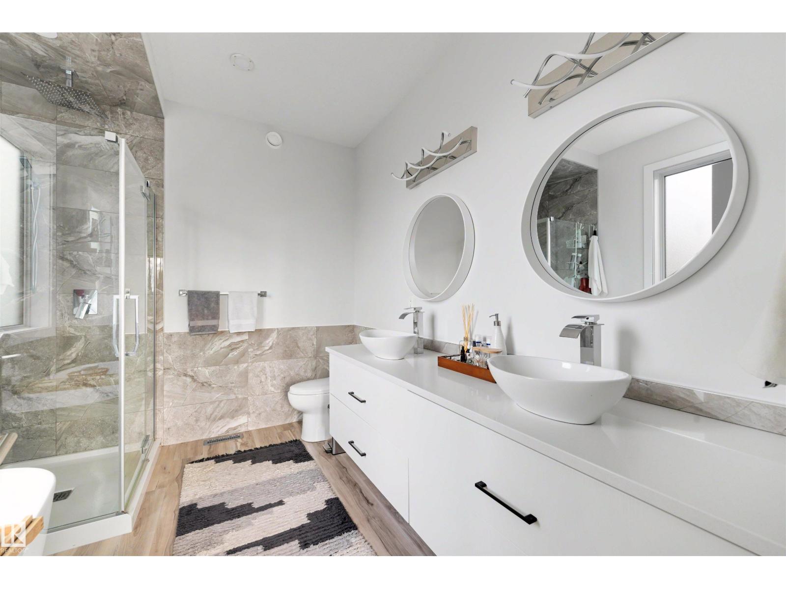 10948 118 St Nw Property Photo 17