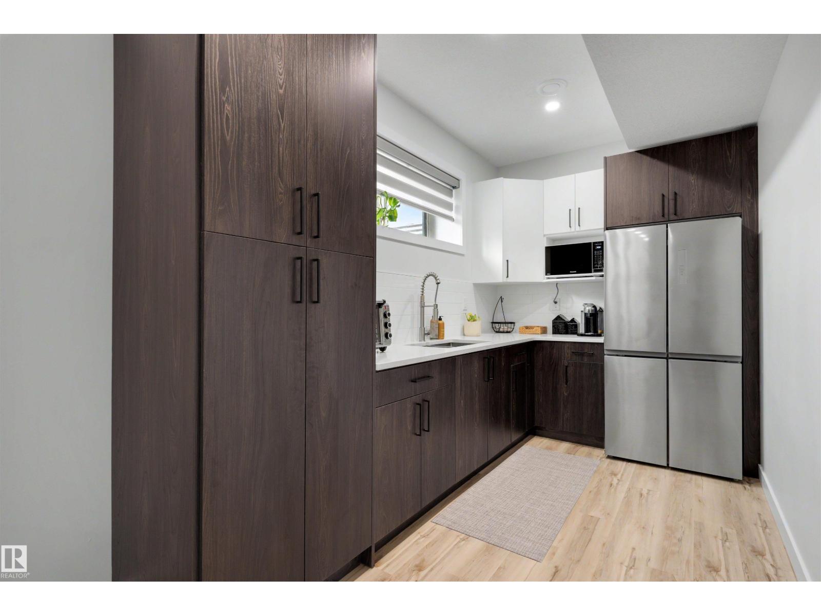 10948 118 St Nw Property Photo 27