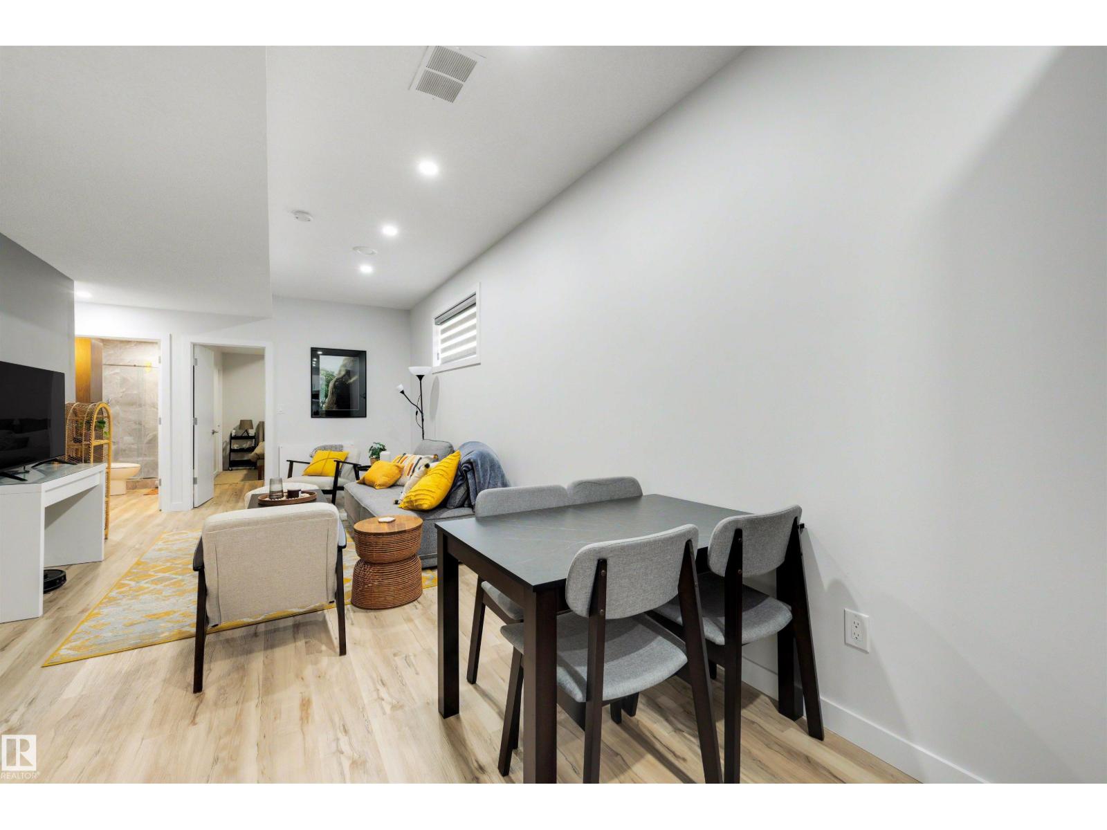 10948 118 St Nw Property Photo 31