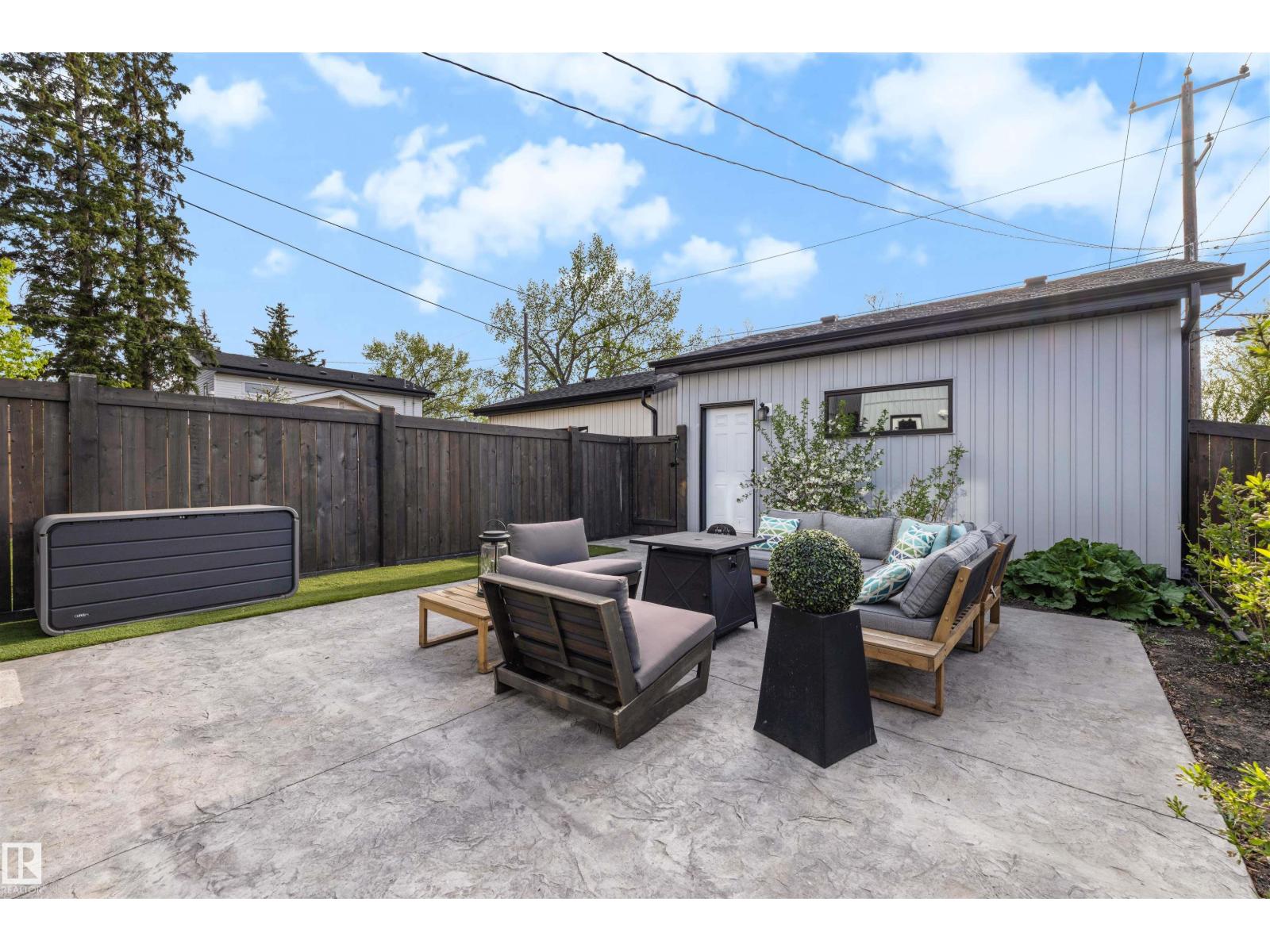 10948 118 St Nw Property Photo 40