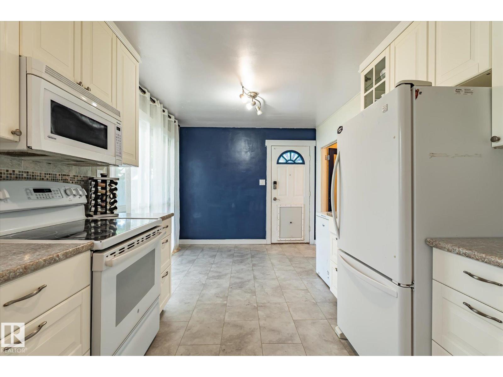 12820 132 St Nw Property Photo 12