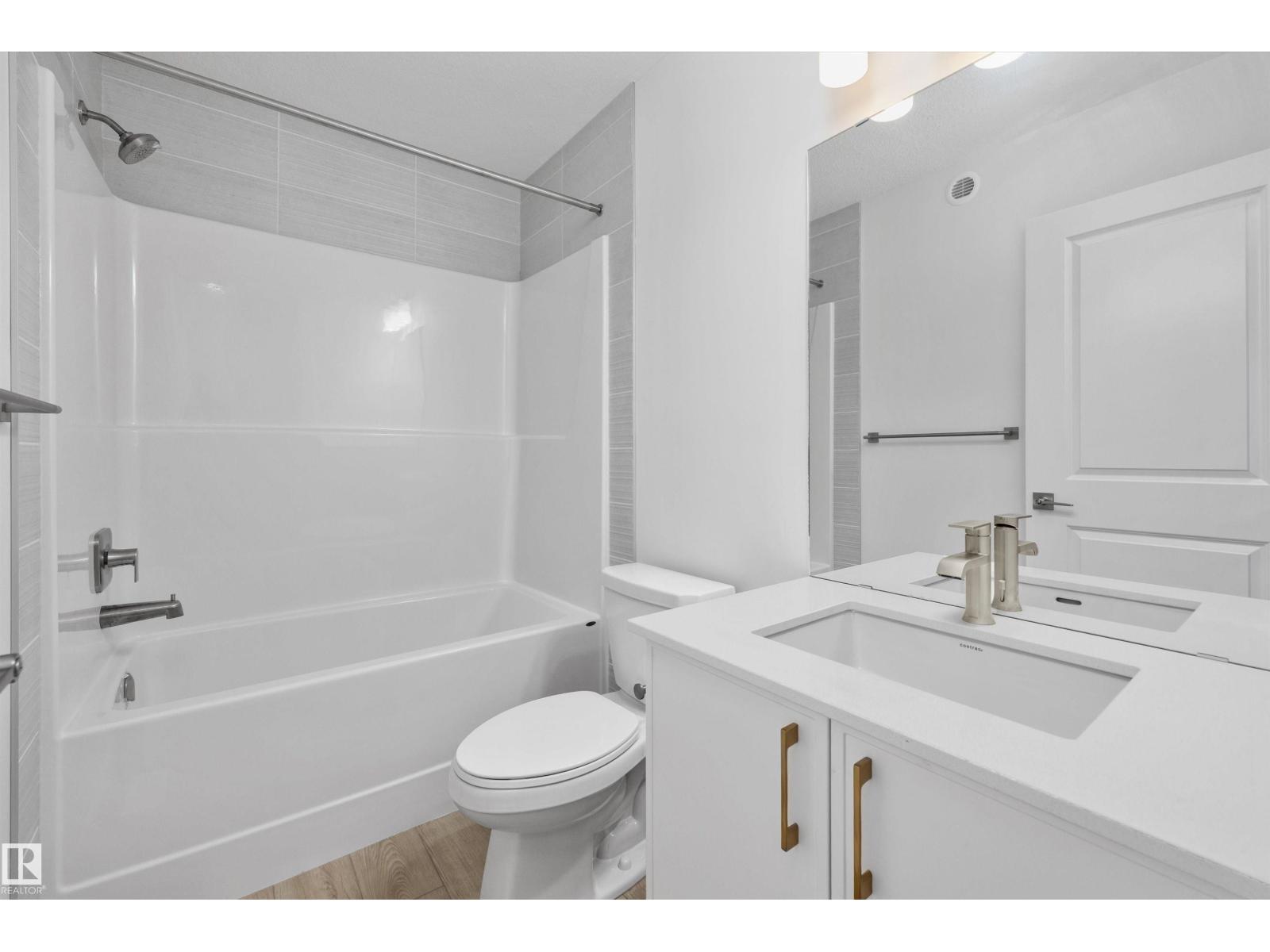 8732 183 Av Nw Property Photo 28