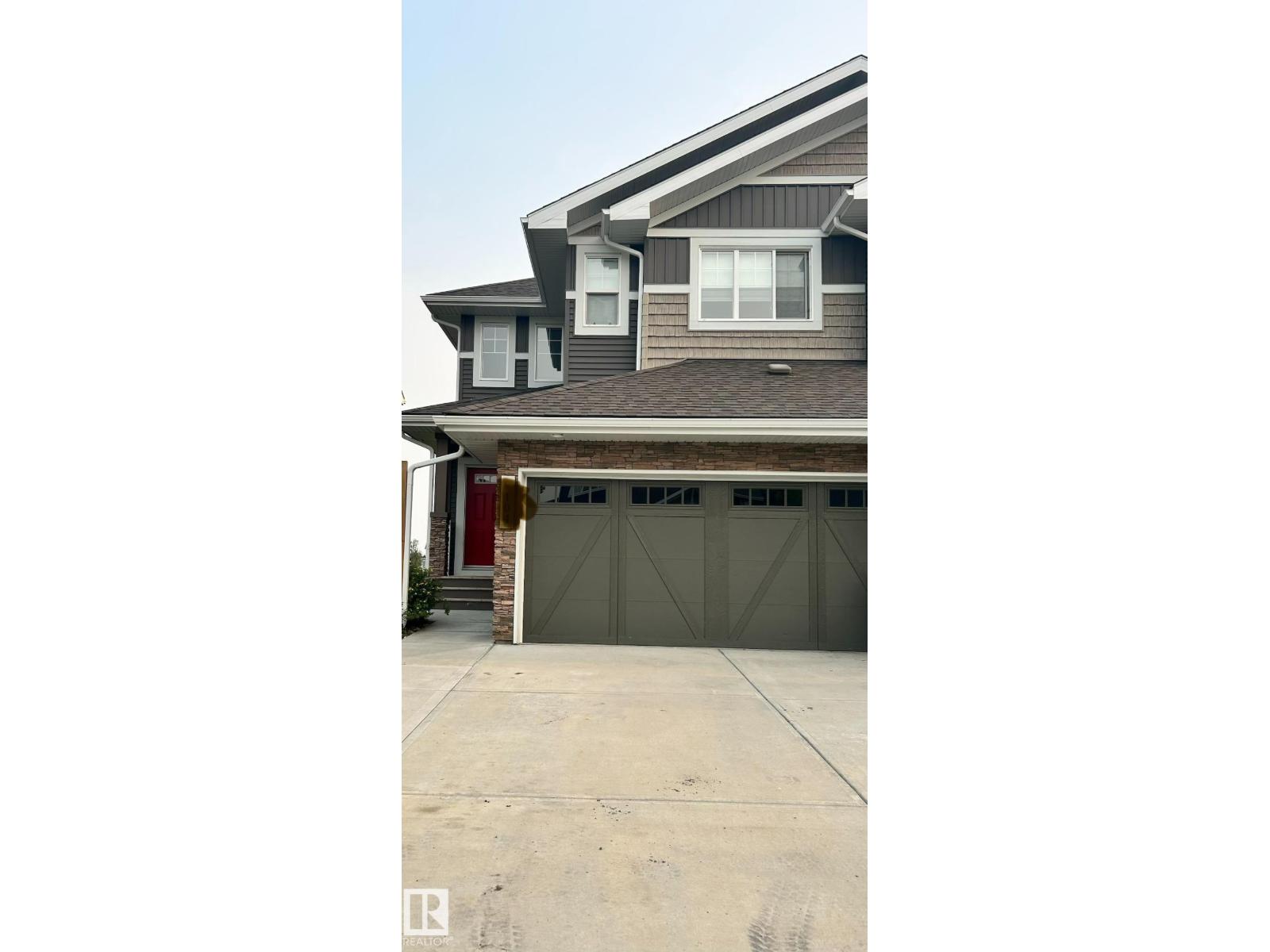 104 Juneau Wy Property Photo 1