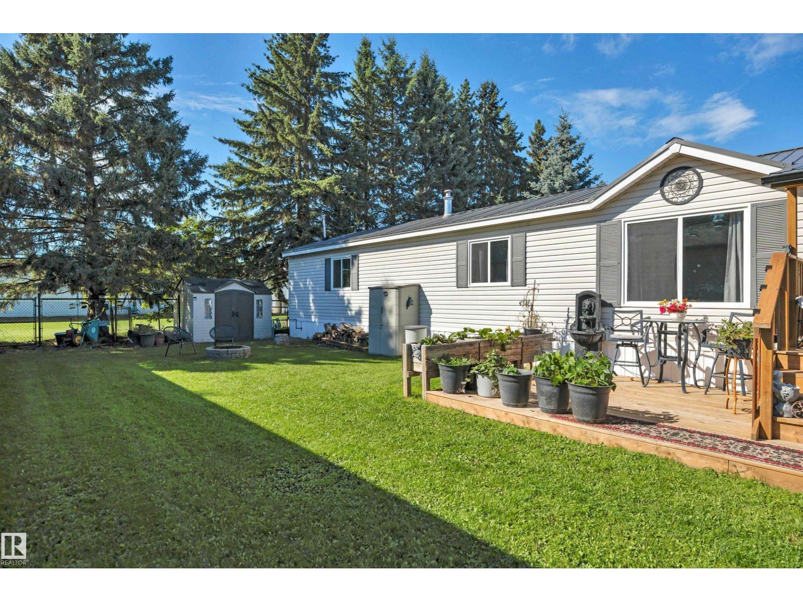 7 Village Green Mobile Park Property Photo 1