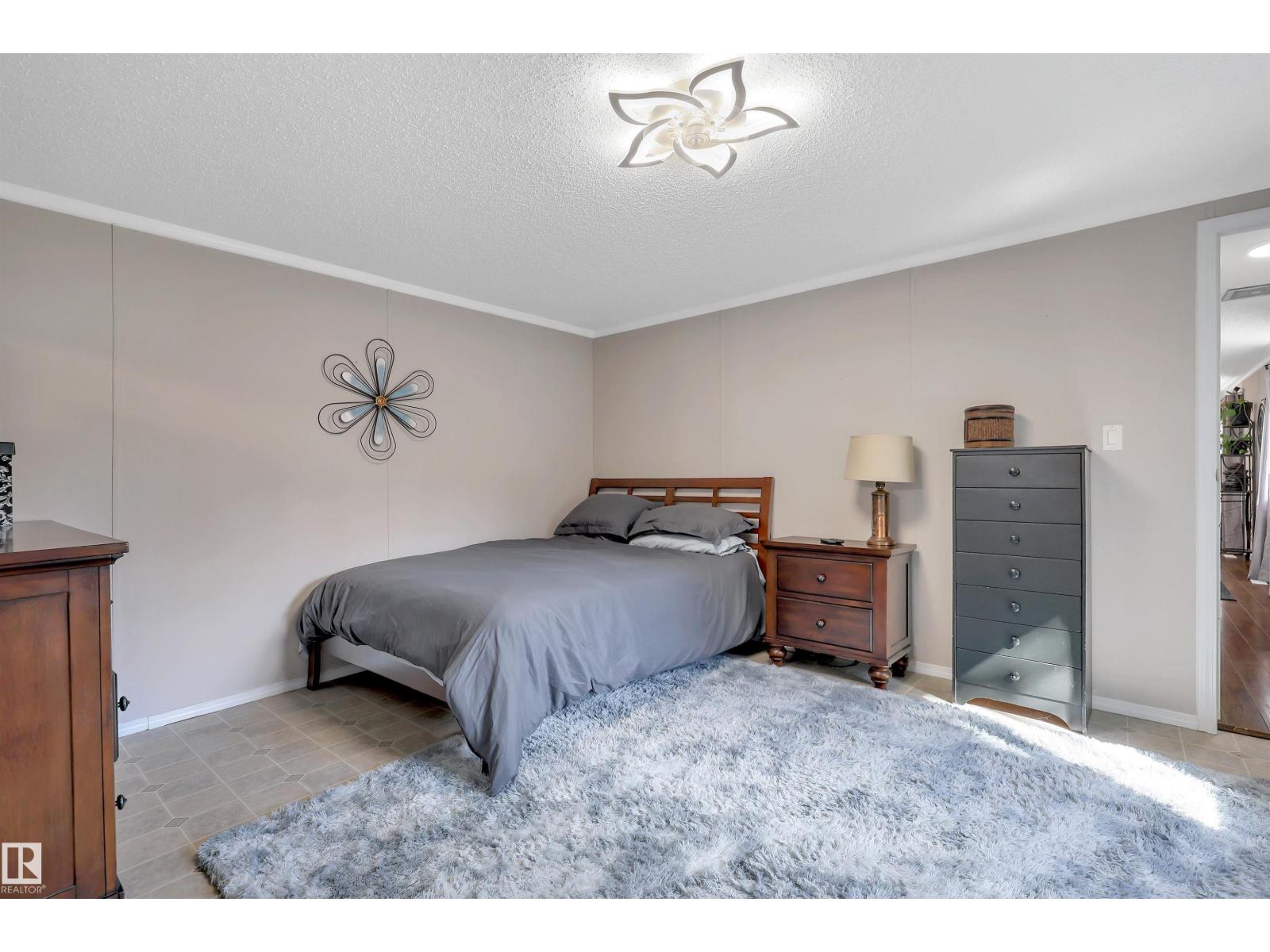 7 Village Green Mobile Park Property Photo 26