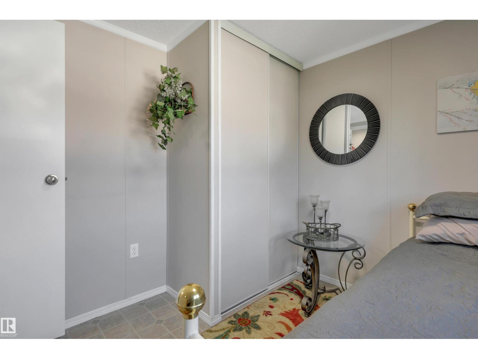 7 Village Green Mobile Park Property Photo 33