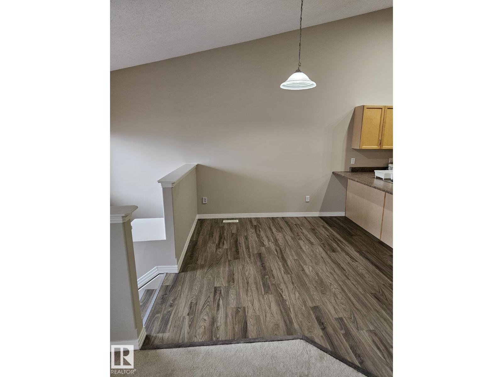 4315 151 Av Nw Property Photo 5