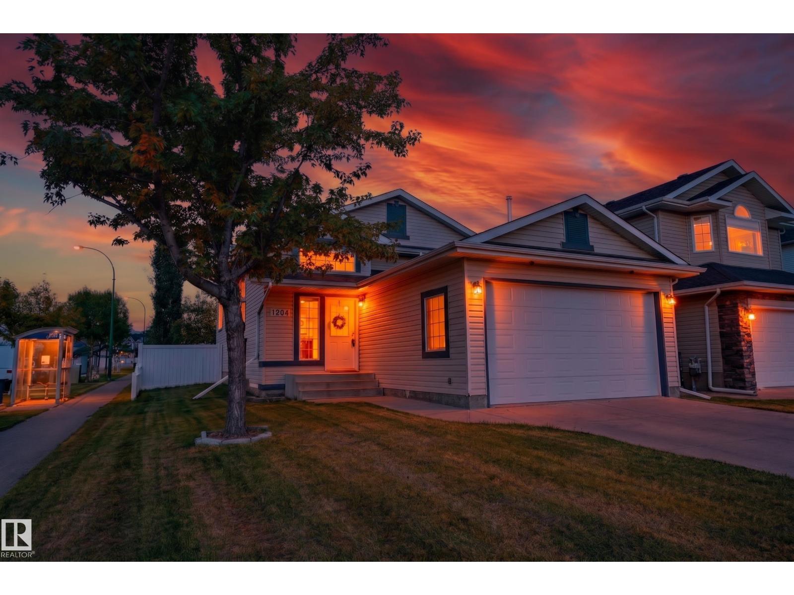 1204 KLARVATTEN CT NW Property Photo 1