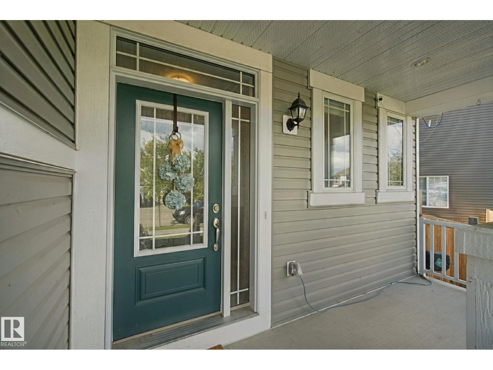 129 Rideau Cr Property Photo 8