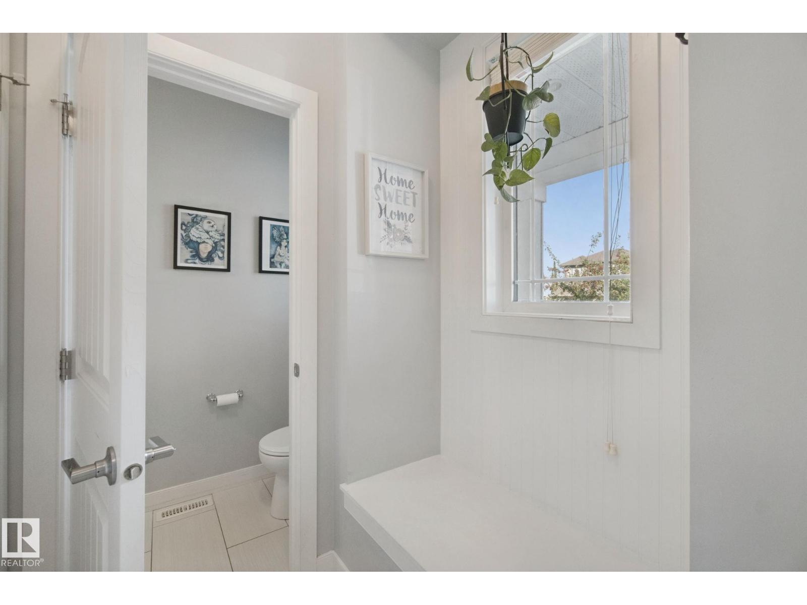 129 Rideau Cr Property Photo 26