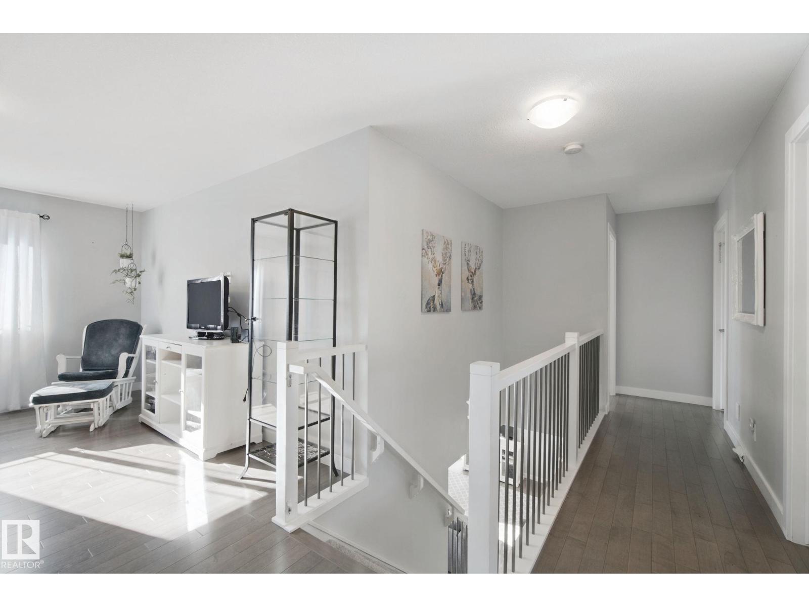 129 Rideau Cr Property Photo 30