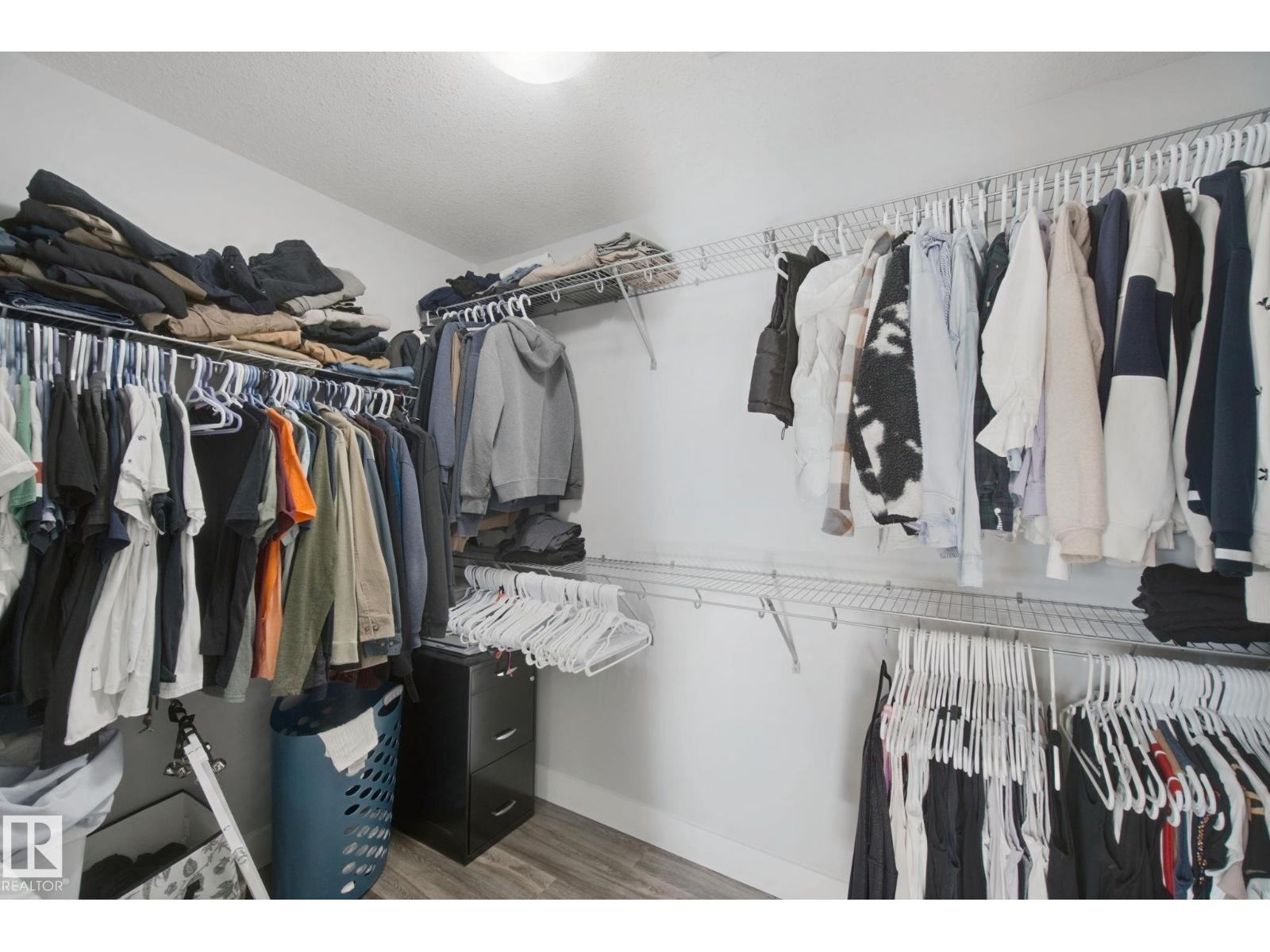 129 Rideau Cr Property Photo 45